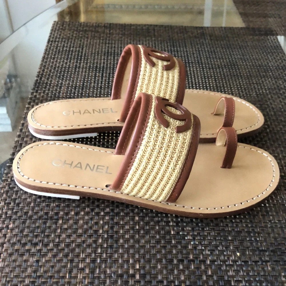 Chanel Tan & Natural Raffia Slide Sandals size 38 - Picture 2 of 6